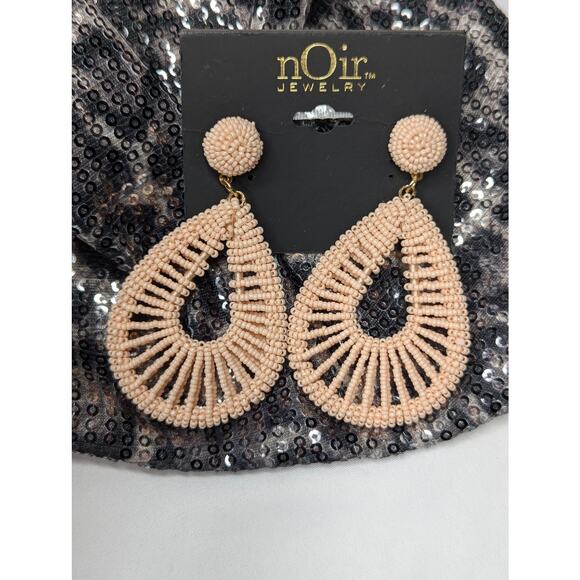 nOir Pink Beaded Teardrop Hoop Earrings - Picture 7 of 7